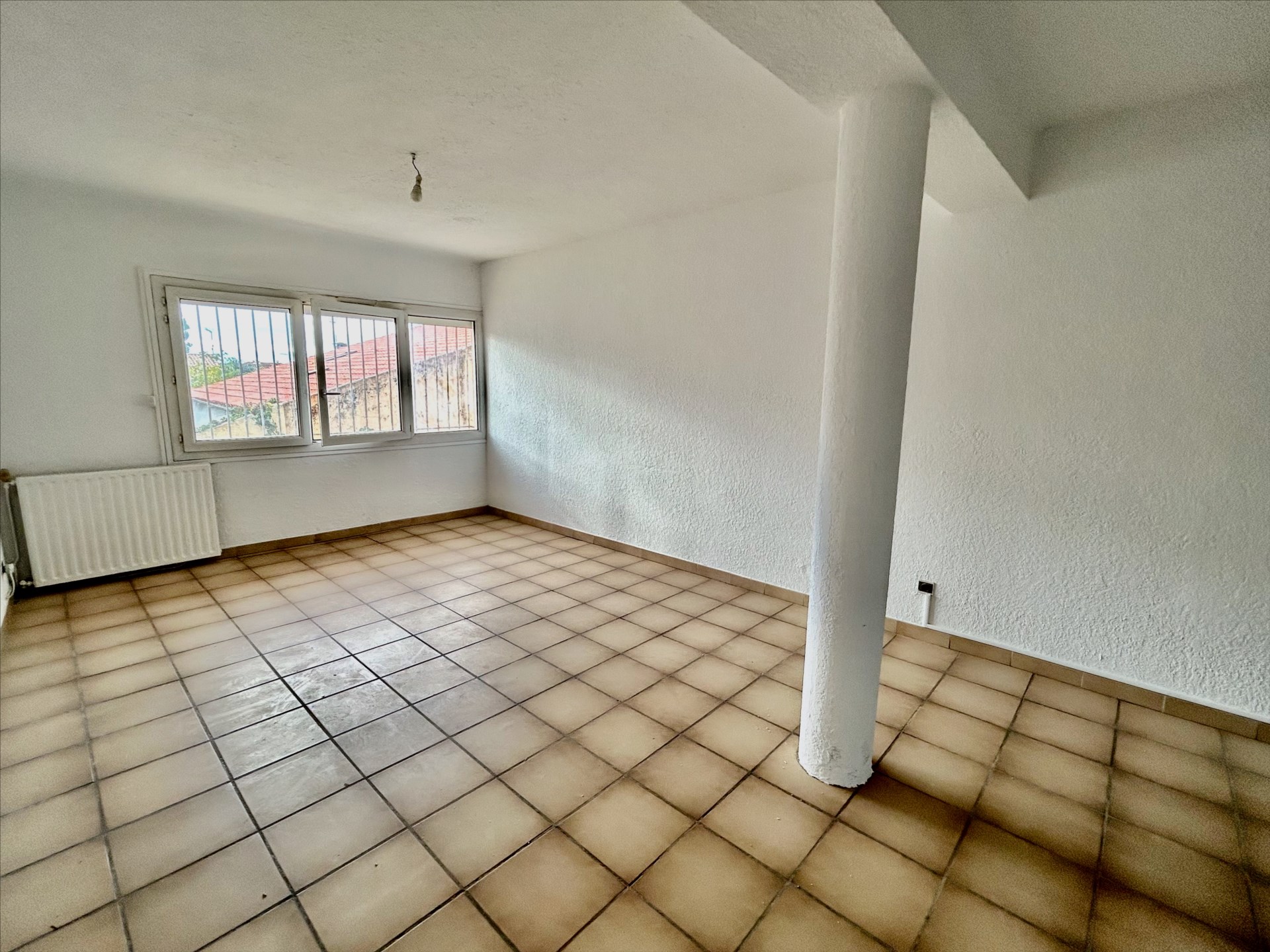 Cliquez sur l'image pour l'agrandir Location Cabinet Collet - BEZIERS