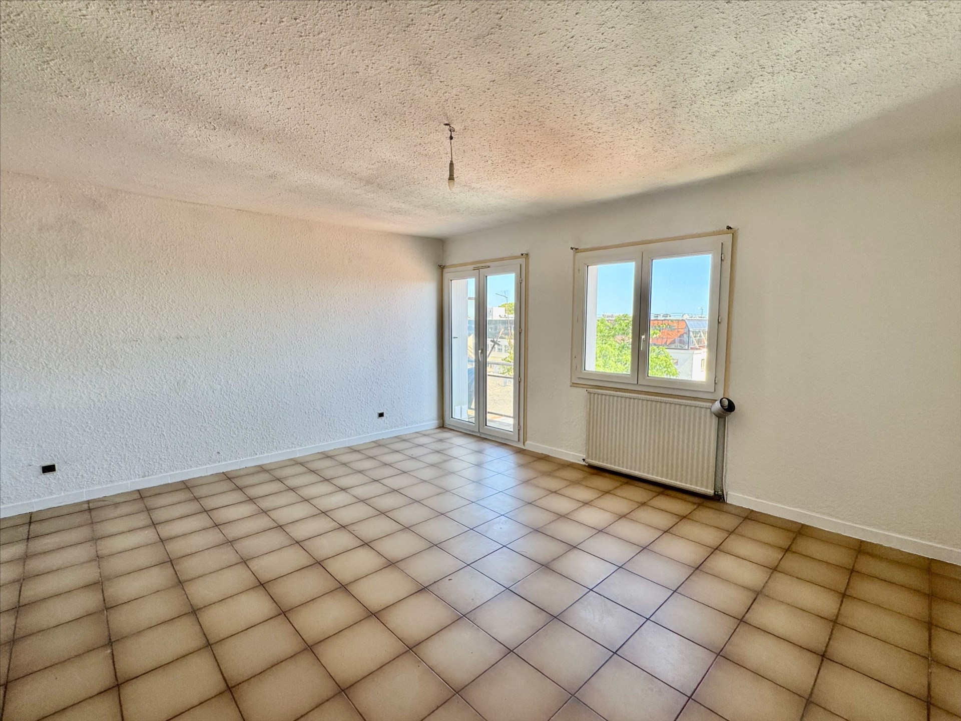 Cliquez sur l'image pour l'agrandir Location Cabinet Collet - BEZIERS