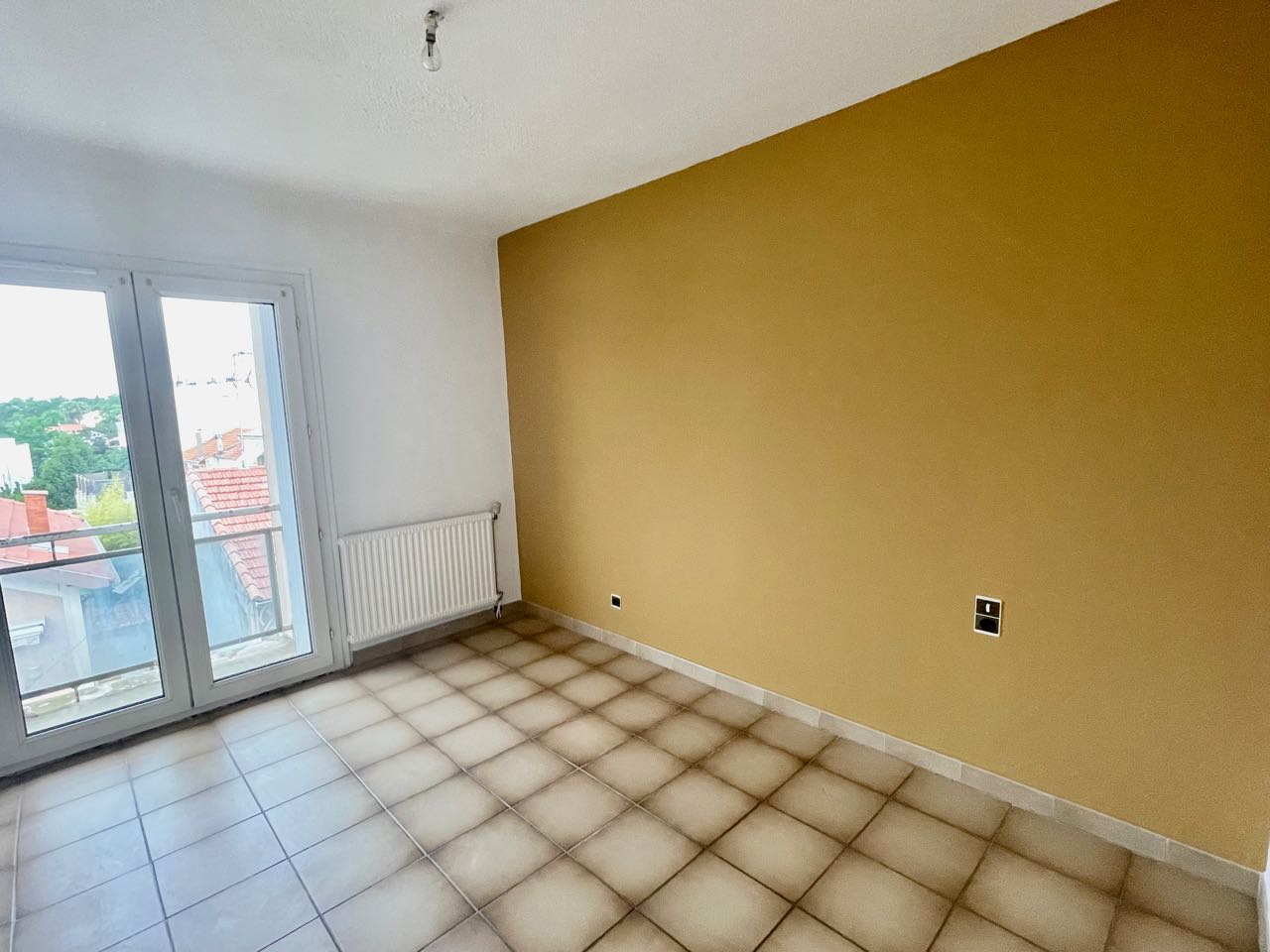 Cliquez sur l'image pour l'agrandir Location Cabinet Collet - BEZIERS