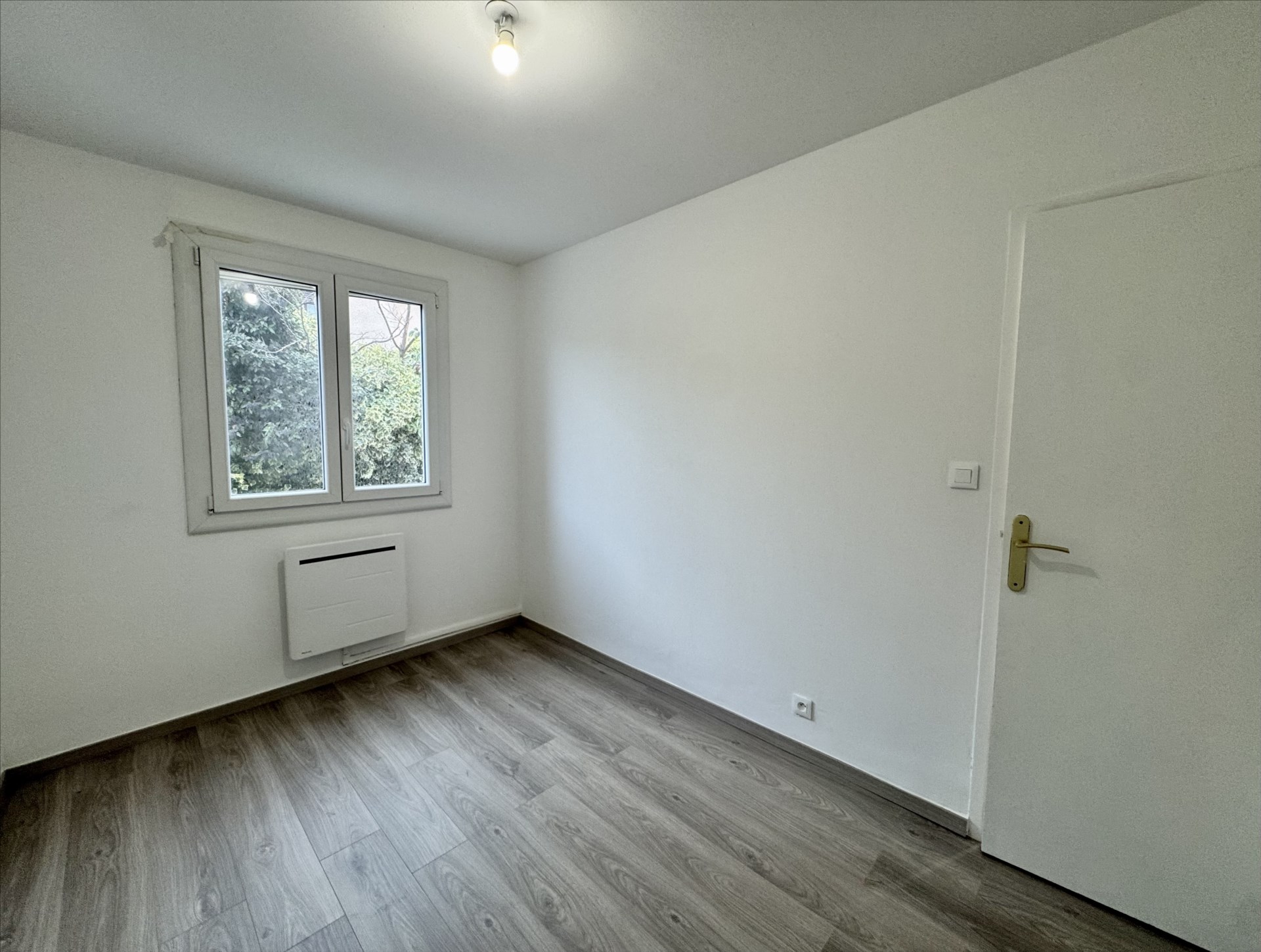 Cliquez sur l'image pour l'agrandir Location Cabinet Collet - SERIGNAN