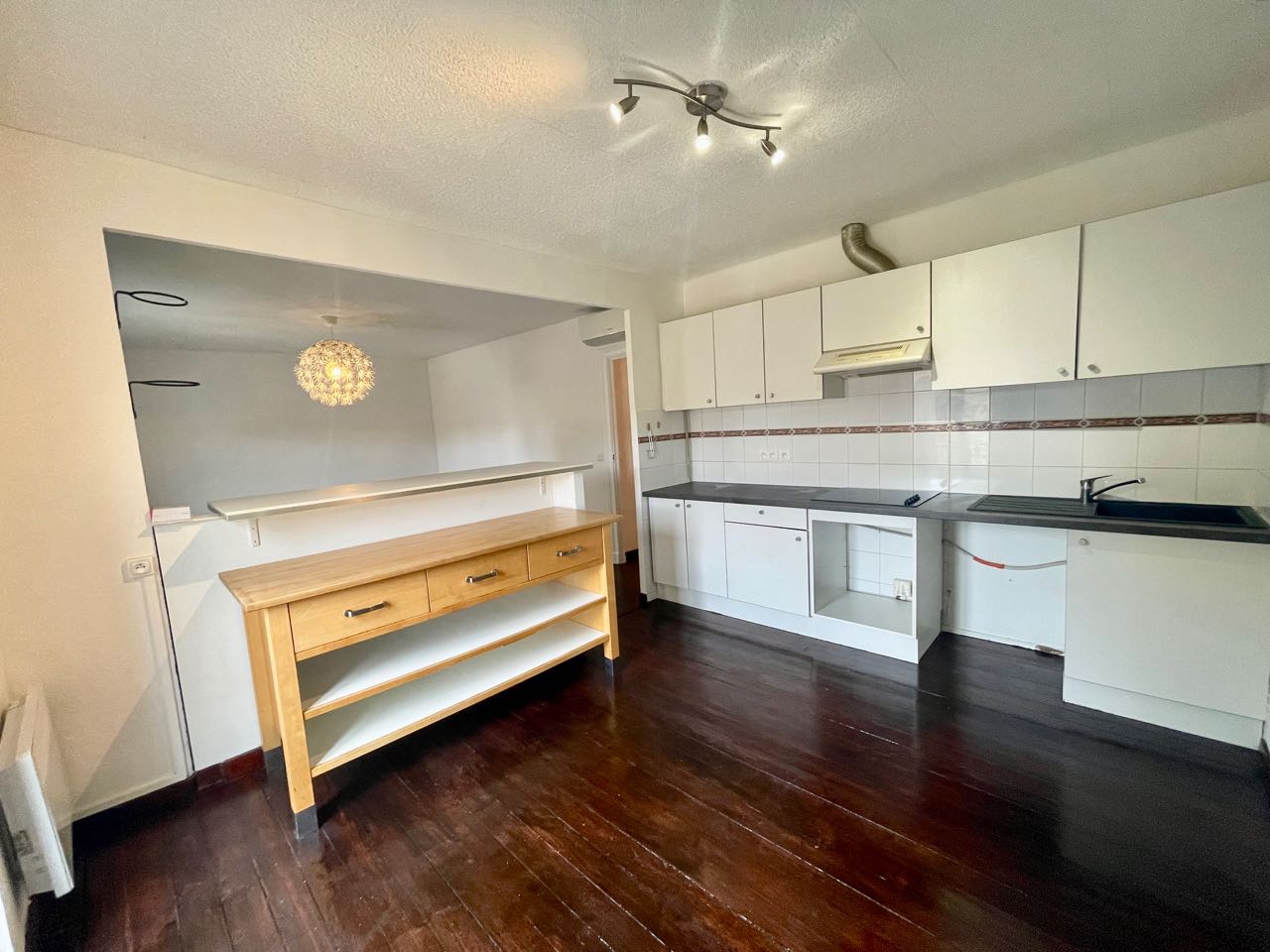 Cliquez sur l'image pour l'agrandir Location Cabinet Collet - SERIGNAN