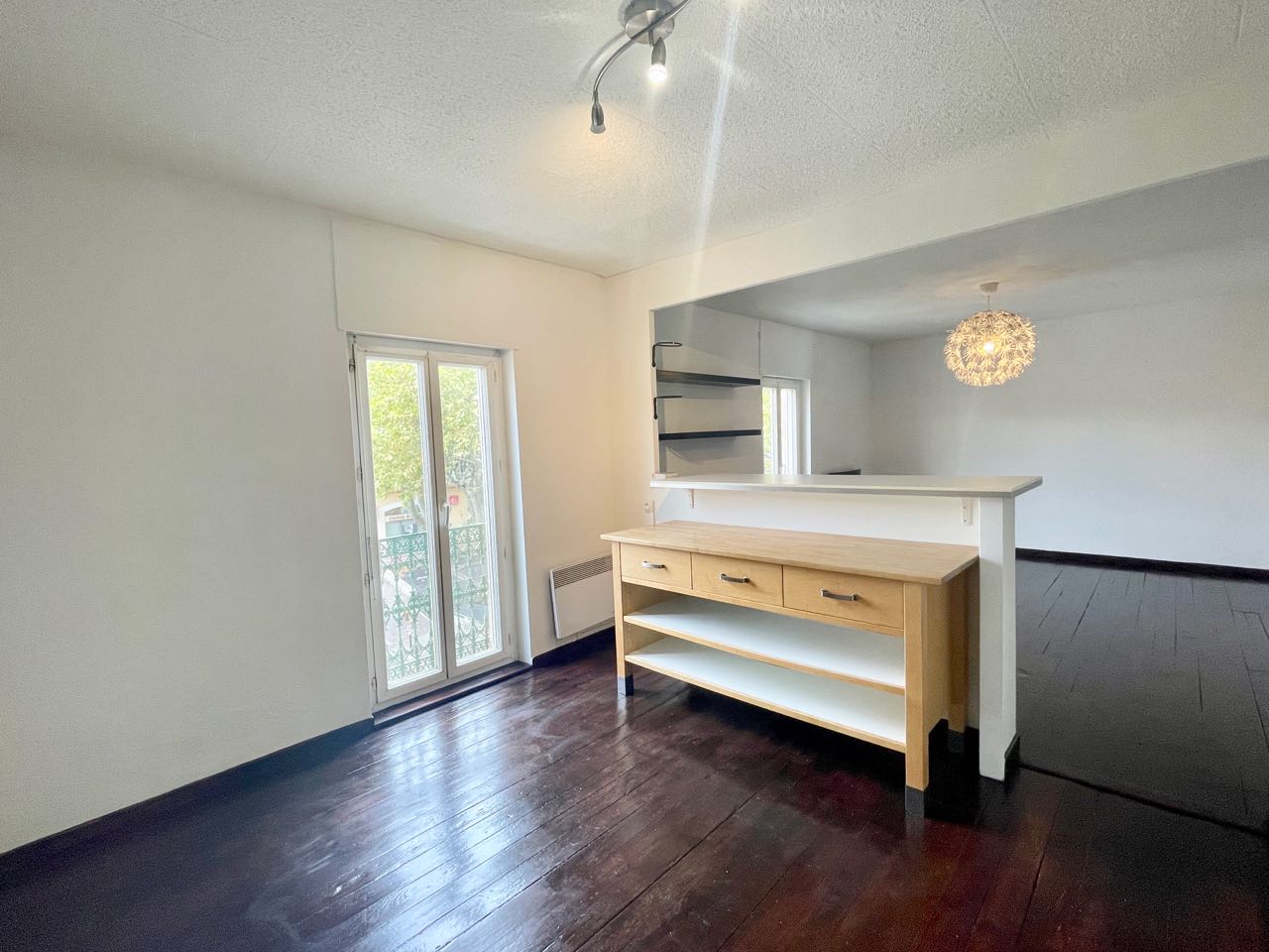 Cliquez sur l'image pour l'agrandir Location Cabinet Collet - SERIGNAN