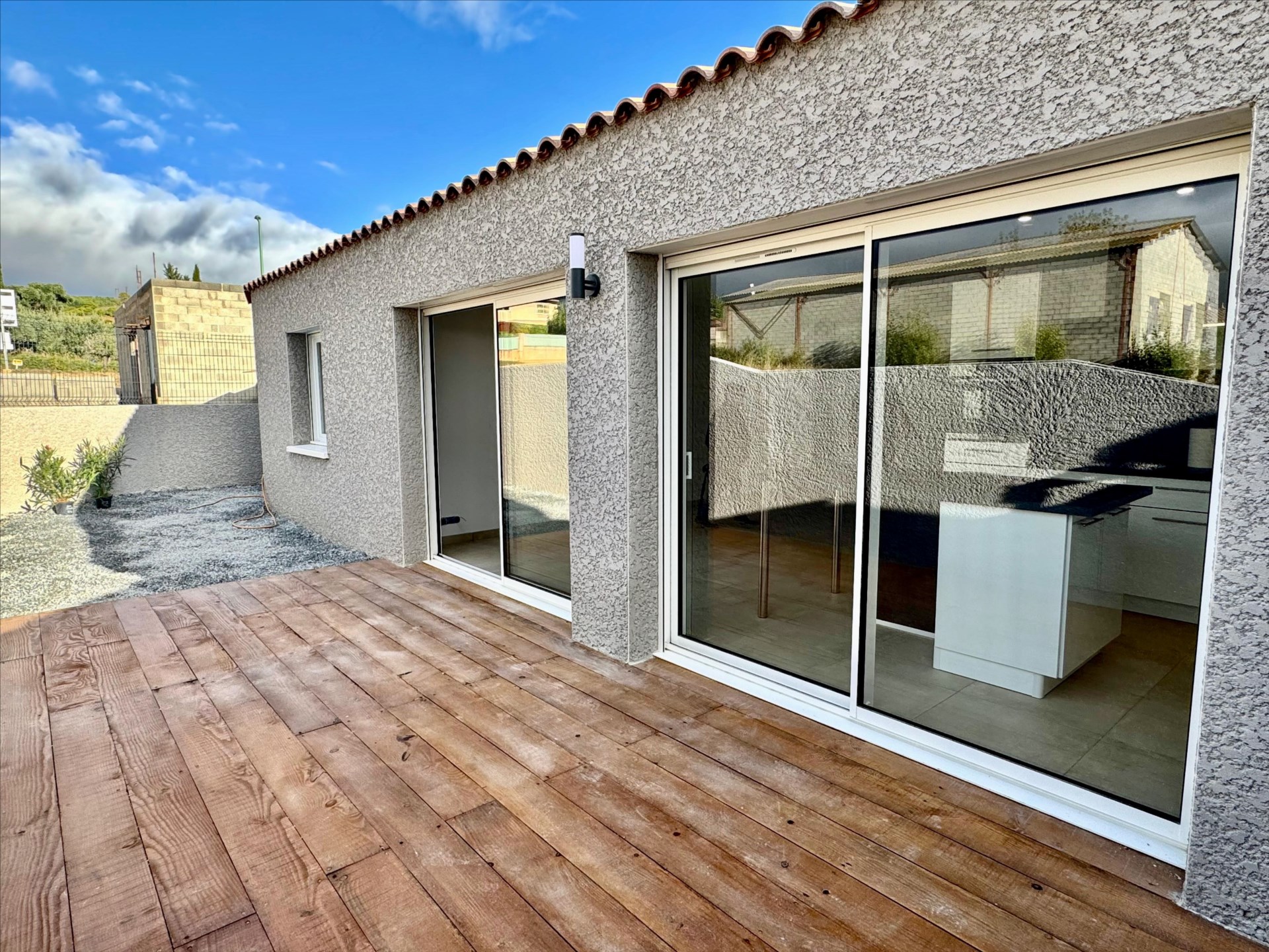 Cliquez sur l'image pour l'agrandir Location Cabinet Collet - BIZE-MINERVOIS