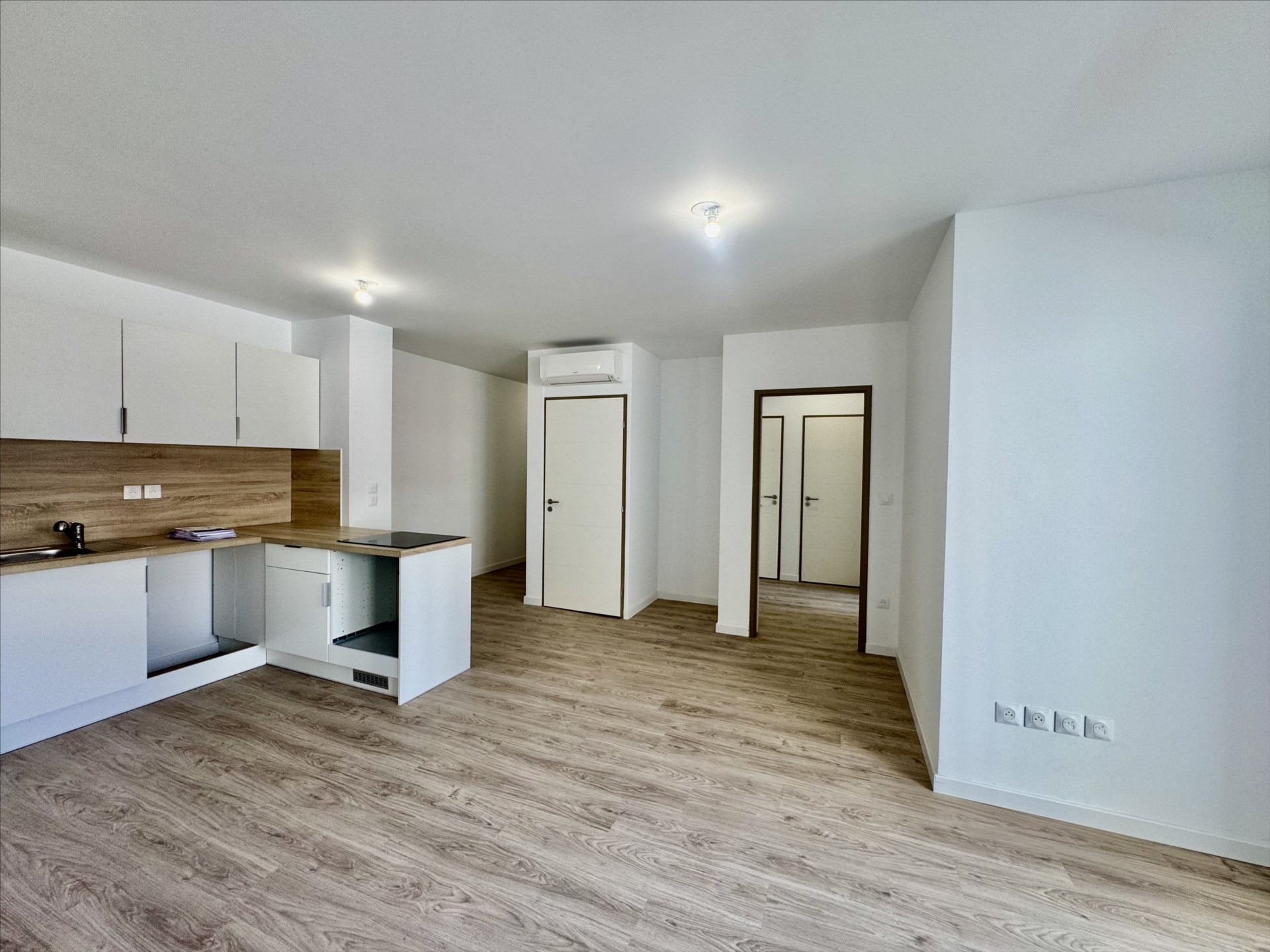 Cliquez sur l'image pour l'agrandir Location Cabinet Collet - BEZIERS