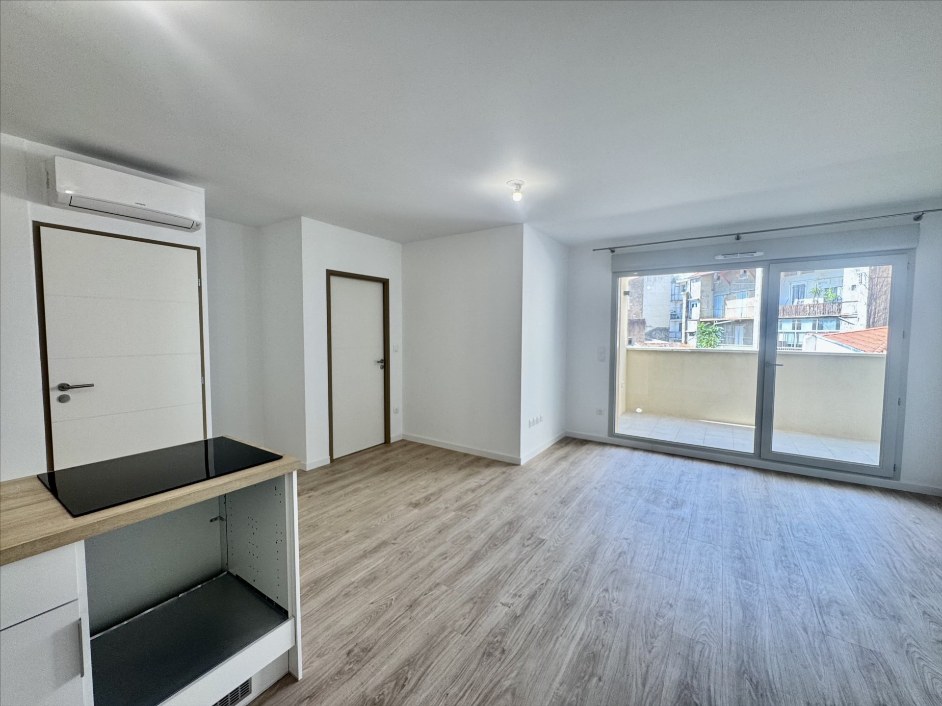 Cliquez sur l'image pour l'agrandir Location Cabinet Collet - BEZIERS