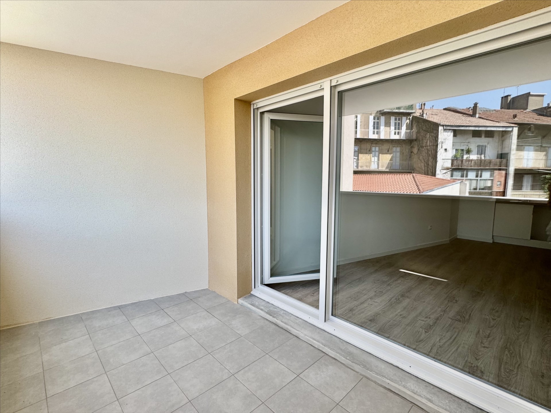 Cliquez sur l'image pour l'agrandir Location Cabinet Collet - BEZIERS