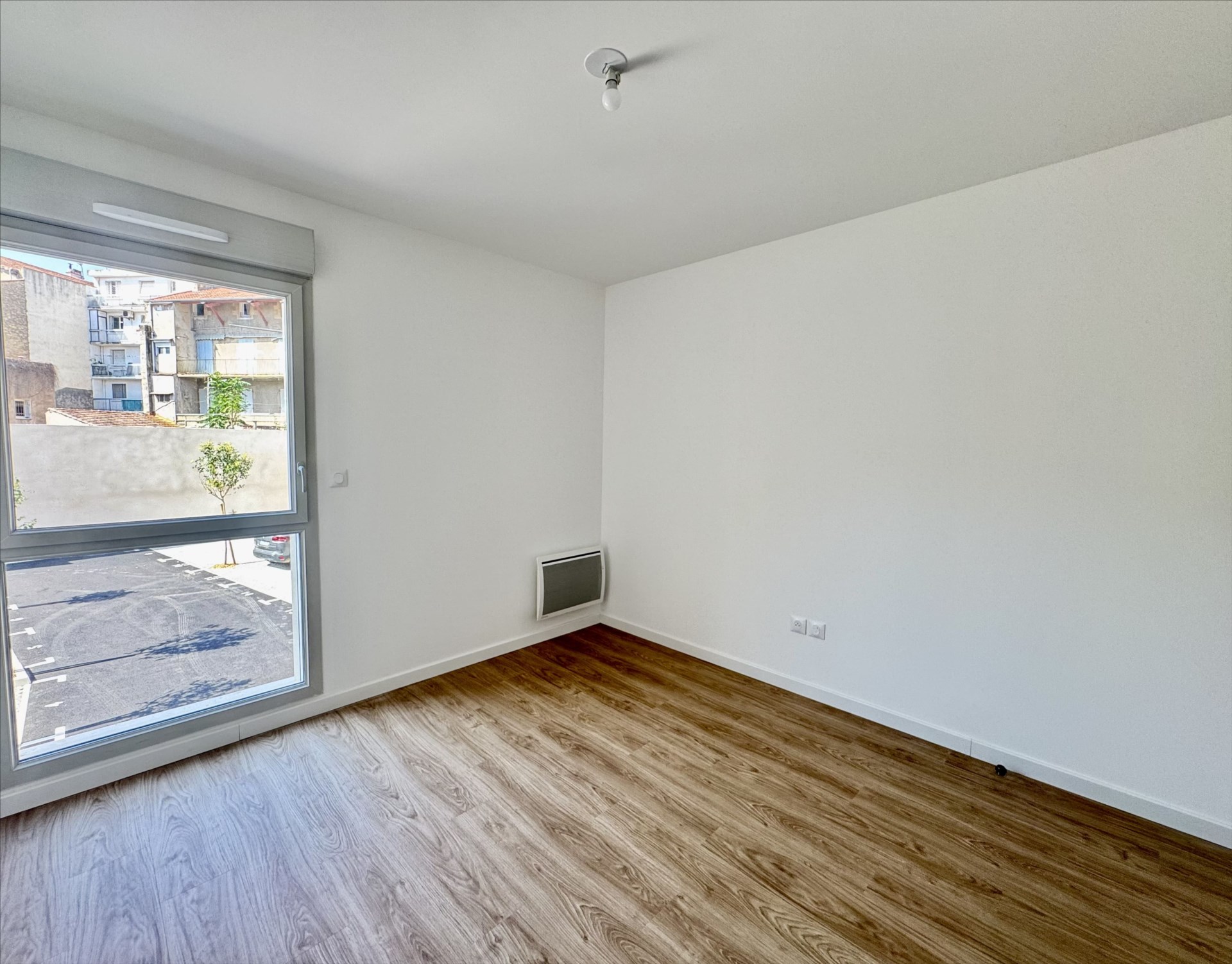 Cliquez sur l'image pour l'agrandir Location Cabinet Collet - BEZIERS