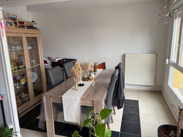 Appartement 4 pièces 76 m² · à Landres · 76 m² · 56 000 €