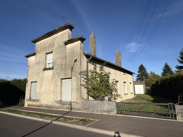 Maison 6 pièces 280 m² · à Piennes · 280 m² · 129 000 €