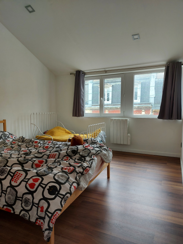 ** SANS FRAIS D'AGENCE ** A louer F2 Meublé de 43 m² rue du colonel fabien SAINT QUENTIN