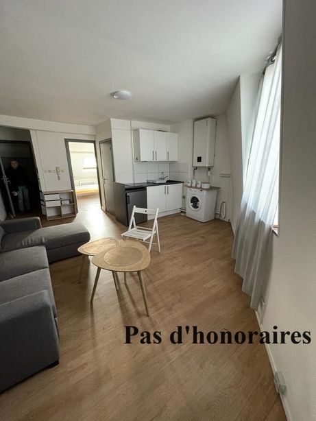 (PAS DE FRAIS D'AGENCE) Appartement F2 bis de 30m² entièrement rénové et meublé