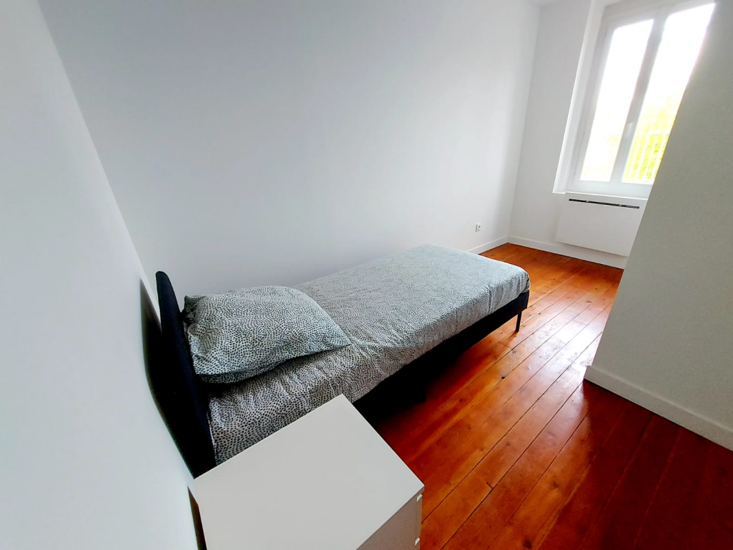 (PAS DE FRAIS D'AGENCE) À louer – T2 meublé 25 m² – Cambrai (Rue Saint Ladre)