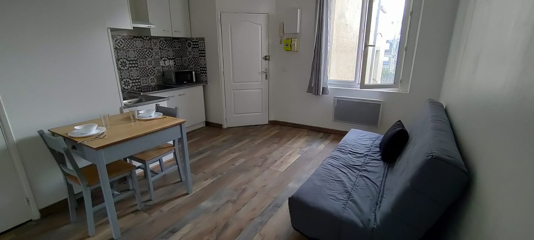 Sans Frais d'Agence - F2  de 38 m² rue Dachery à 5 minutes de la Gare à  SAINT-QUENTIN