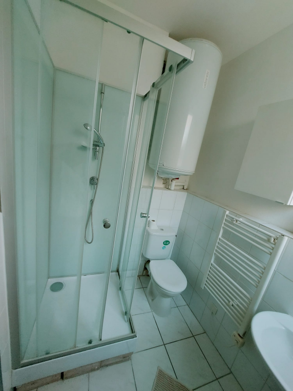 (PAS DE FRAIS D'AGENCE) À LOUER – Charmant F2 meublé de 31 m² – Rue de l'Alcazar, Lille