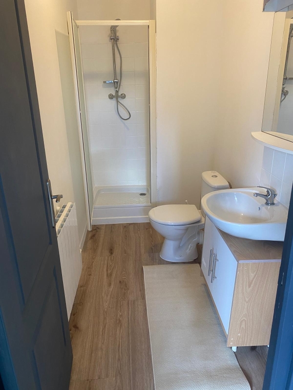 (PAS DE FRAIS D'AGENCE) Appartement F3 meublé de 40 m² situe rue de Famille Dervaux, Lewarde