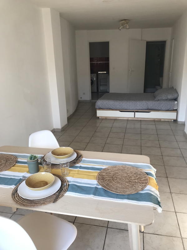 SANS FRAIS D AGENCE - studio 30m² - rue Pierre Brossolette