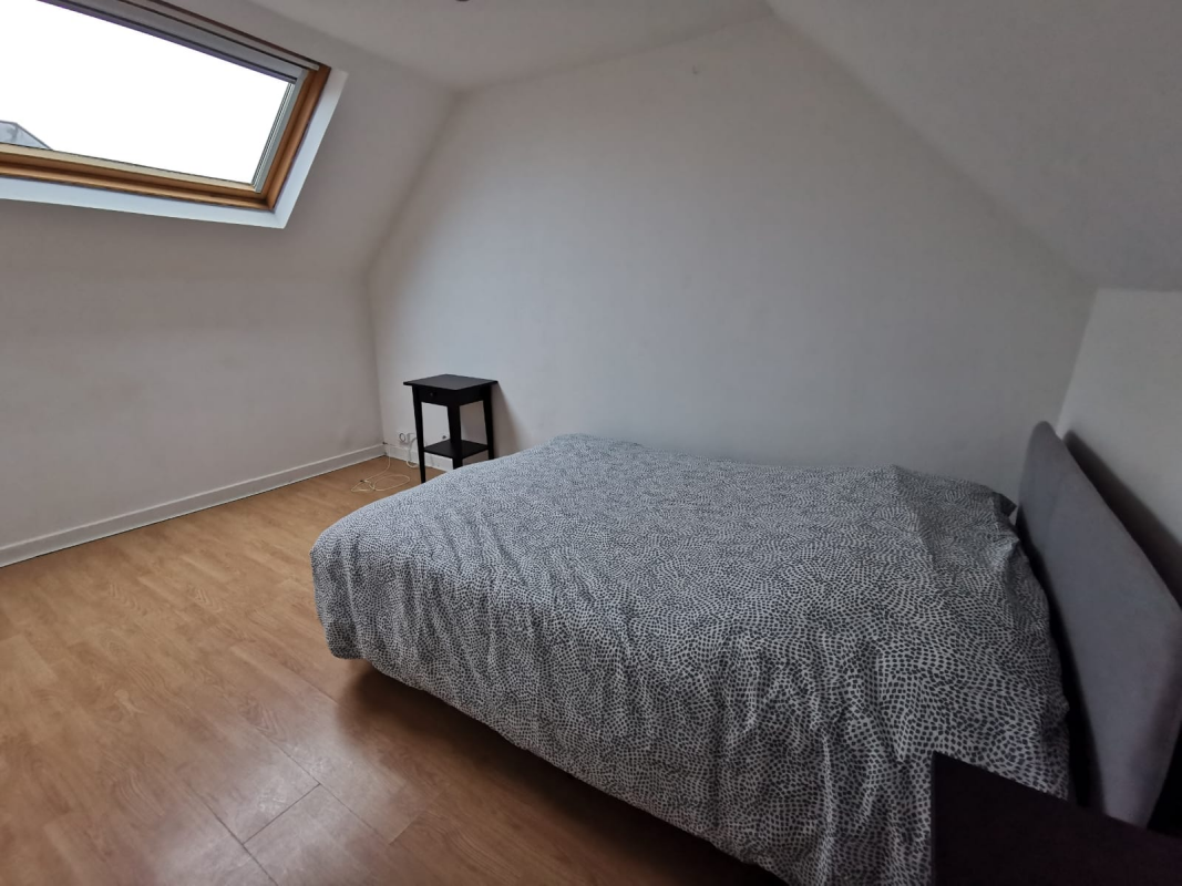 F2  meublé de 27 m² - à 5min centre-ville/gare - rue du Vivier à ST QUENTIN