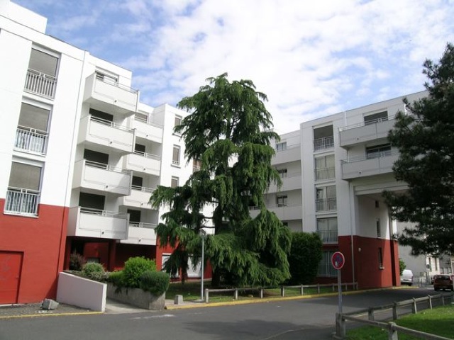 A louer : Appartement - 1 pièce -  Jardin Lecoq/Facultés