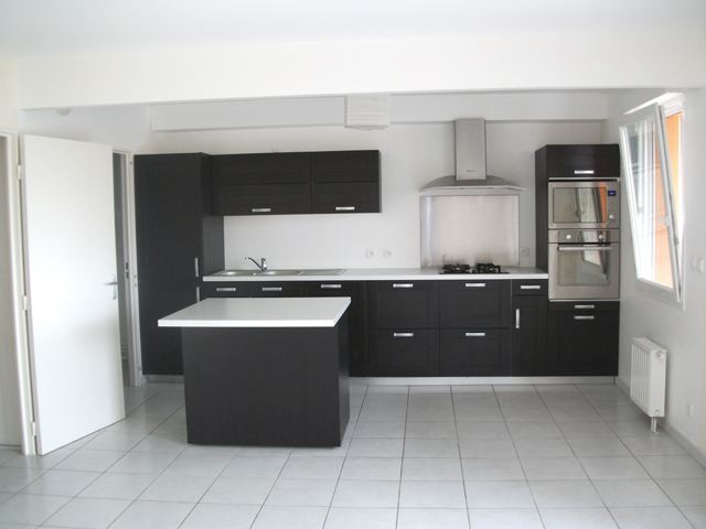 A louer : 815 € - T3