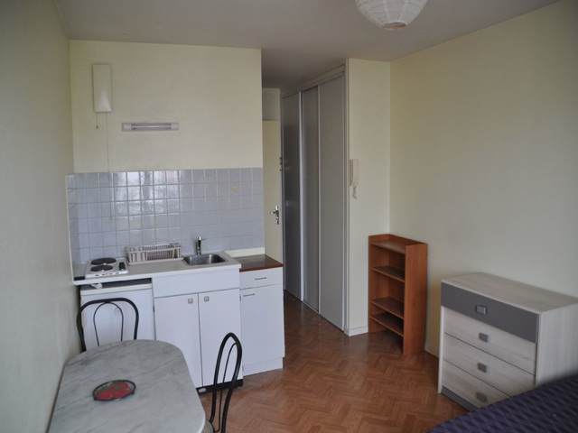 A louer : Appartement - 1 pièce -  Saint-Jacques/Cézeaux
