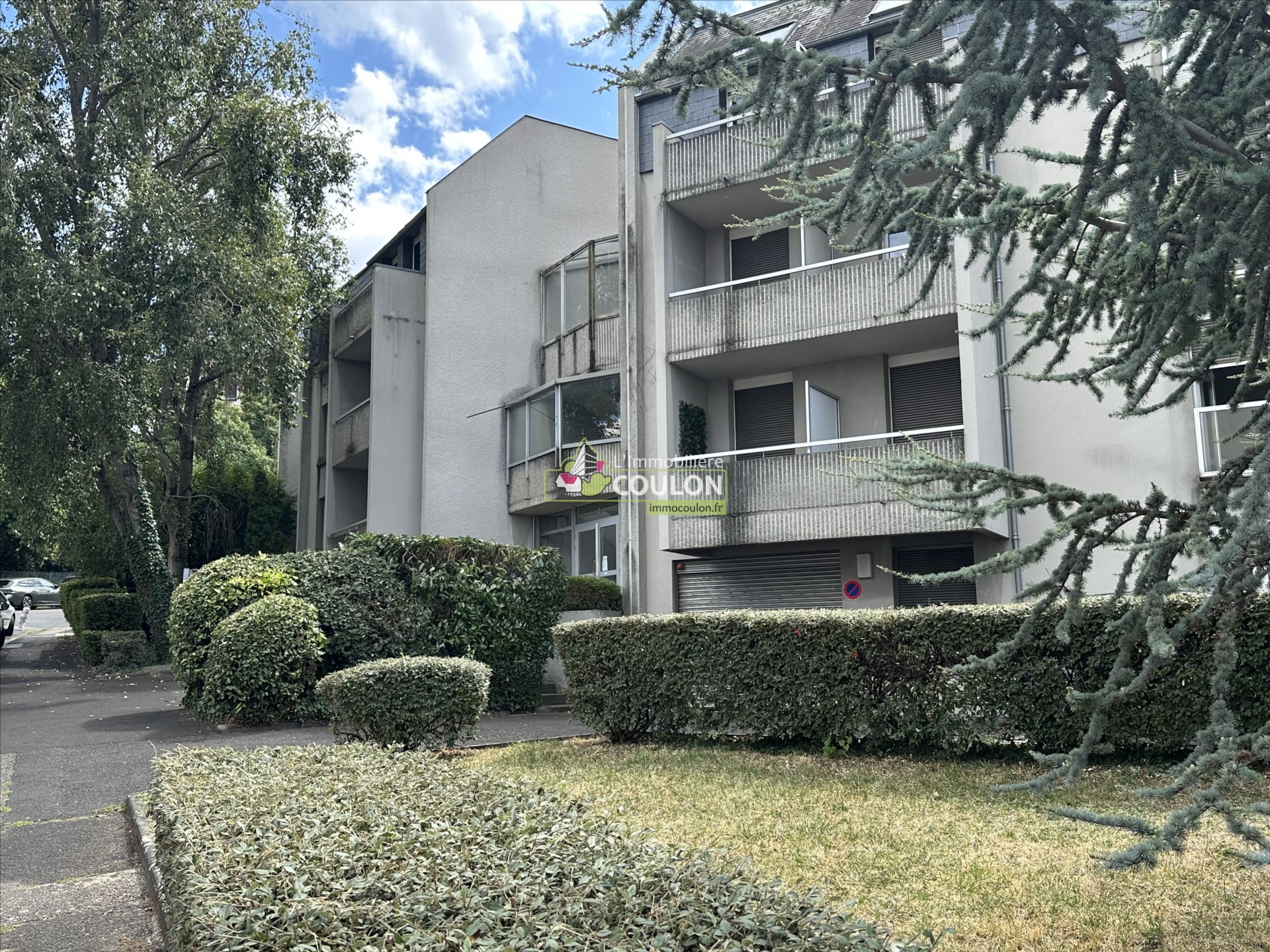 A louer : 400 € - T2