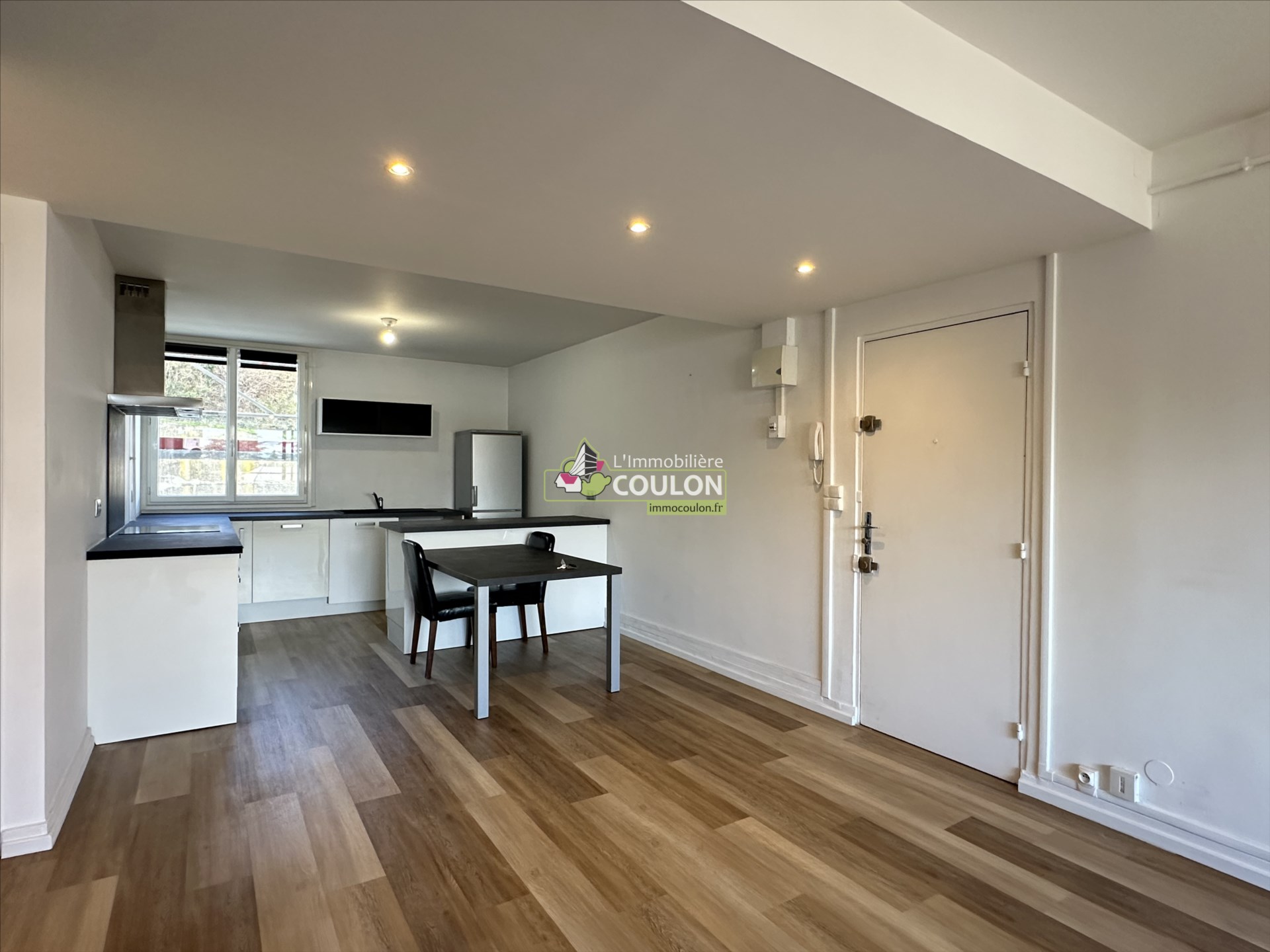 A louer : Appartement - 3 pièces -  CHAMALIERES (Limite Royat)