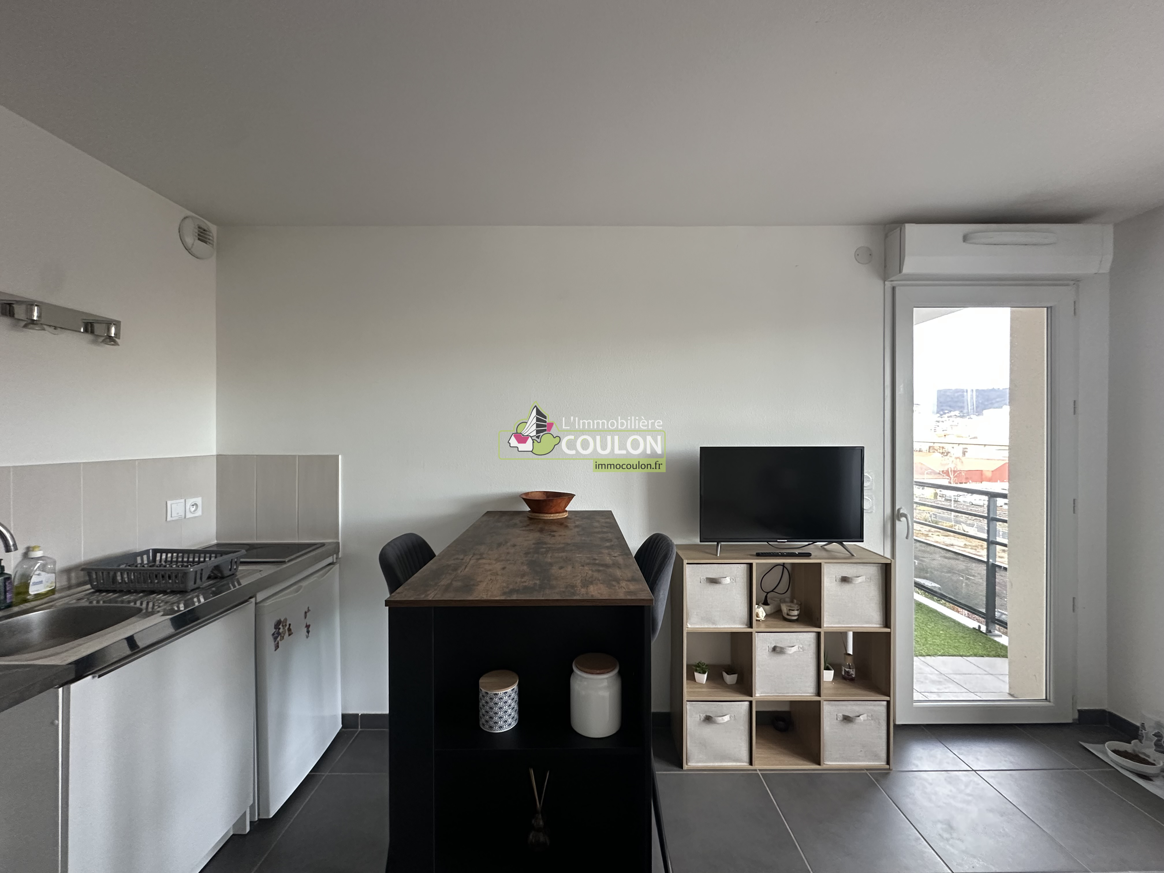 A louer : 355 € - T1