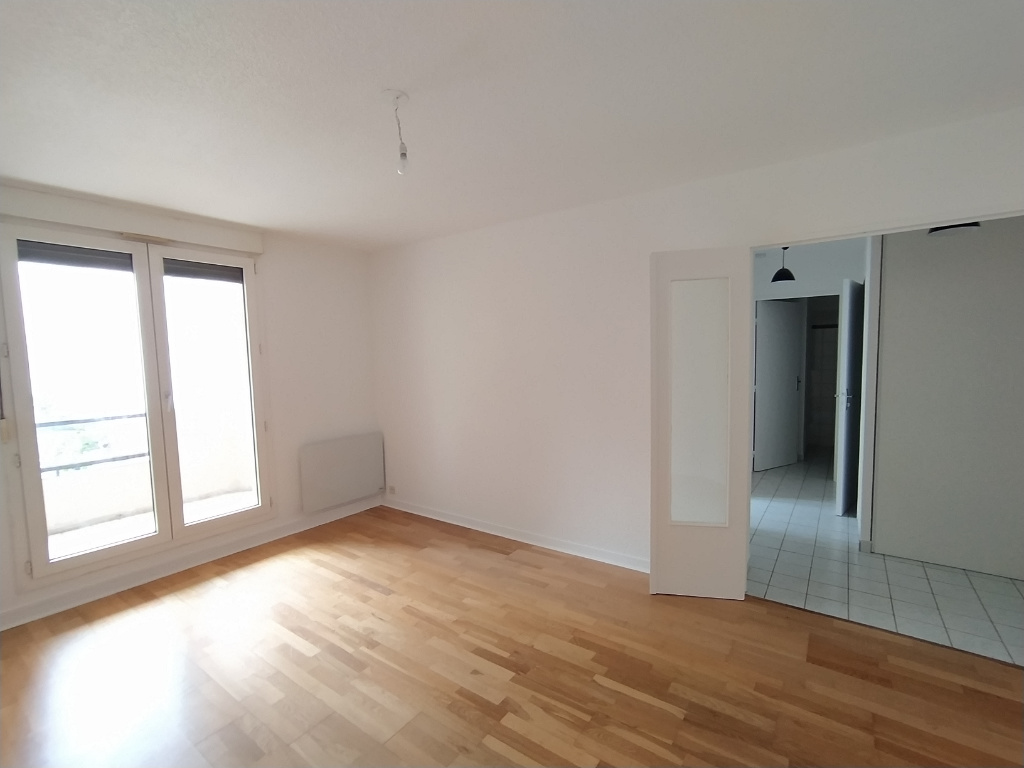 A louer : 530 € - T2