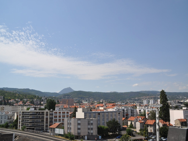 A vendre : Appartement - 2 pièces - CLERMONT-FERRAND