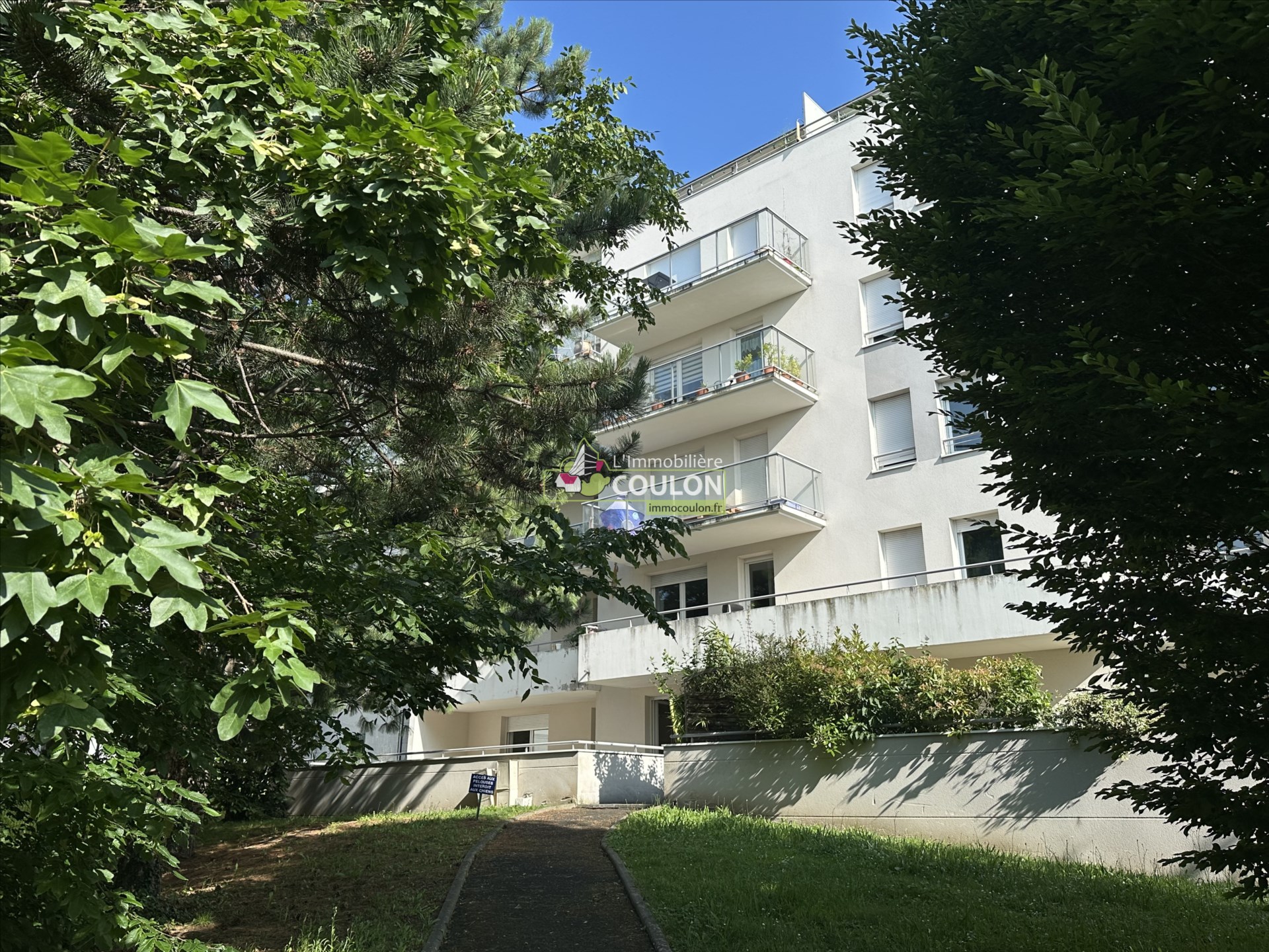 A vendre : Appartement - 4 pièces - CLERMONT-FERRAND