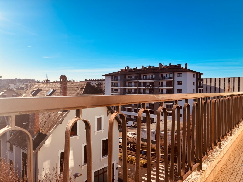 Type 3 rénové traversant dernier étage