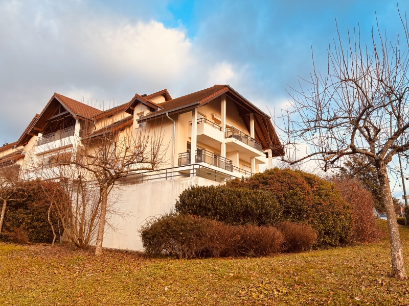 Appartement T2 récent avec garage double