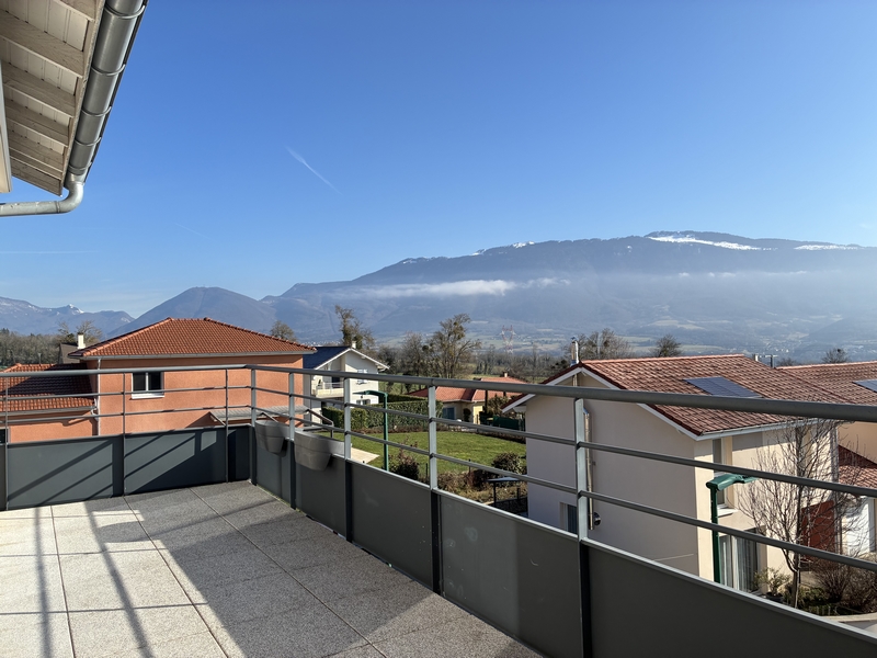 Type 3 dernier étage garage parking