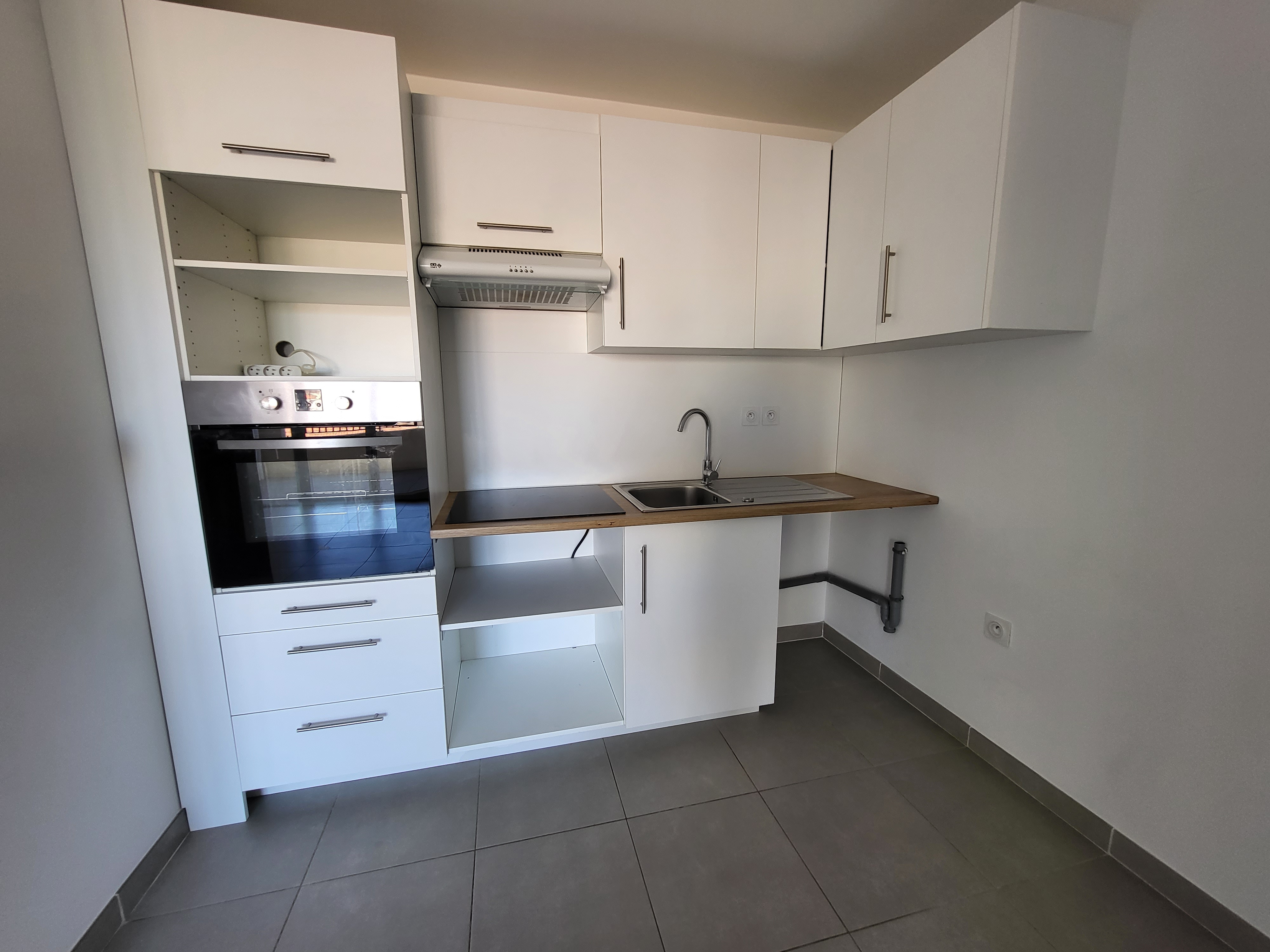 Appartement T3 + parking - TOULON