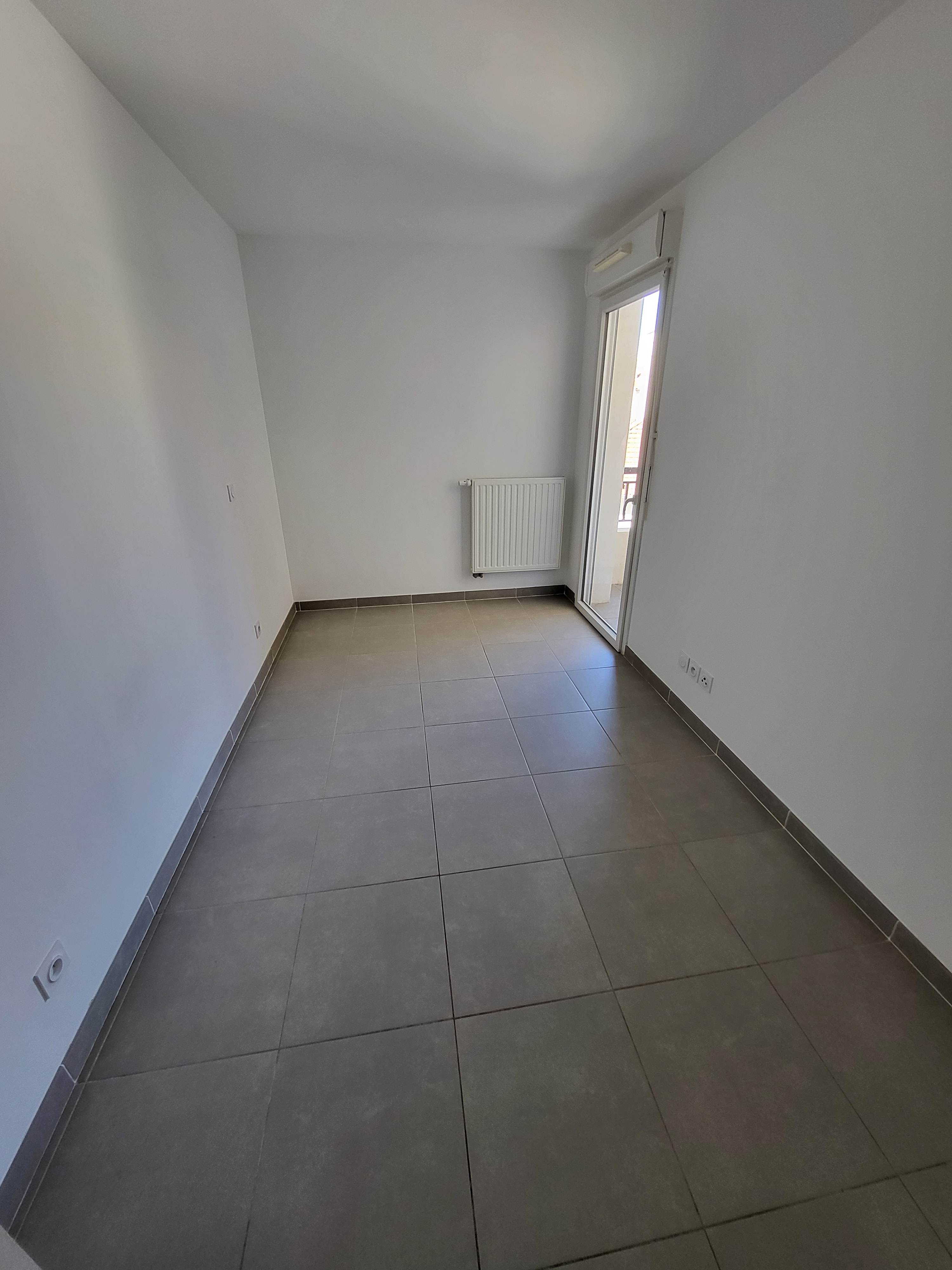 Appartement T3 + parking - TOULON