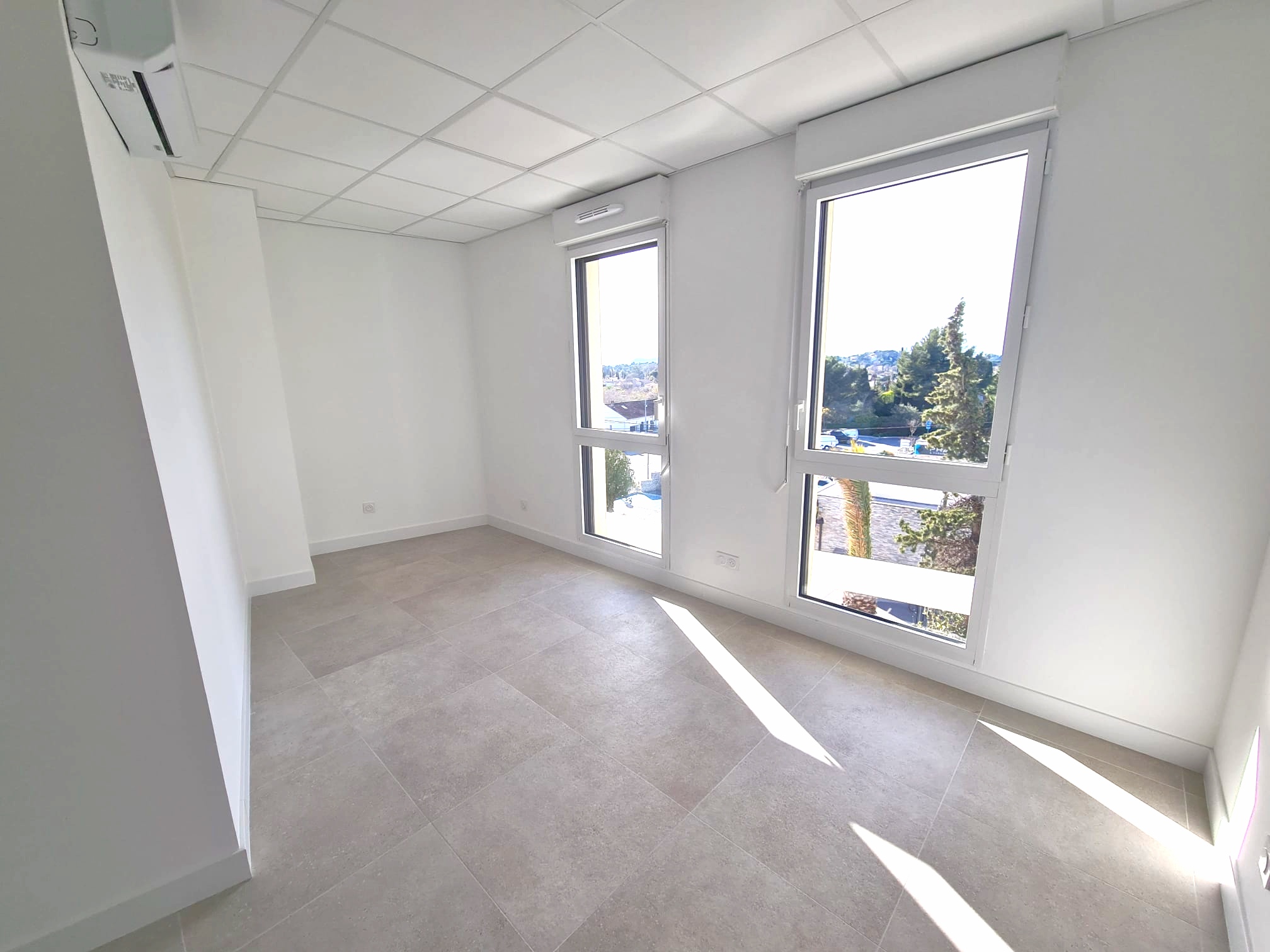 Bureau professionnel La Garde