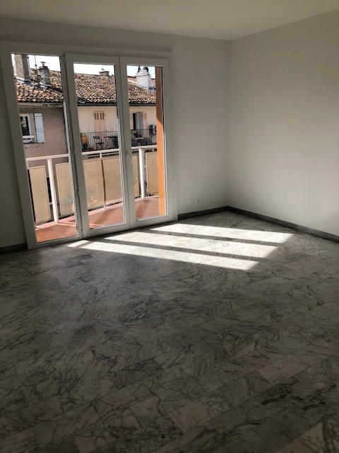 Appartement T2 - LA GARDE