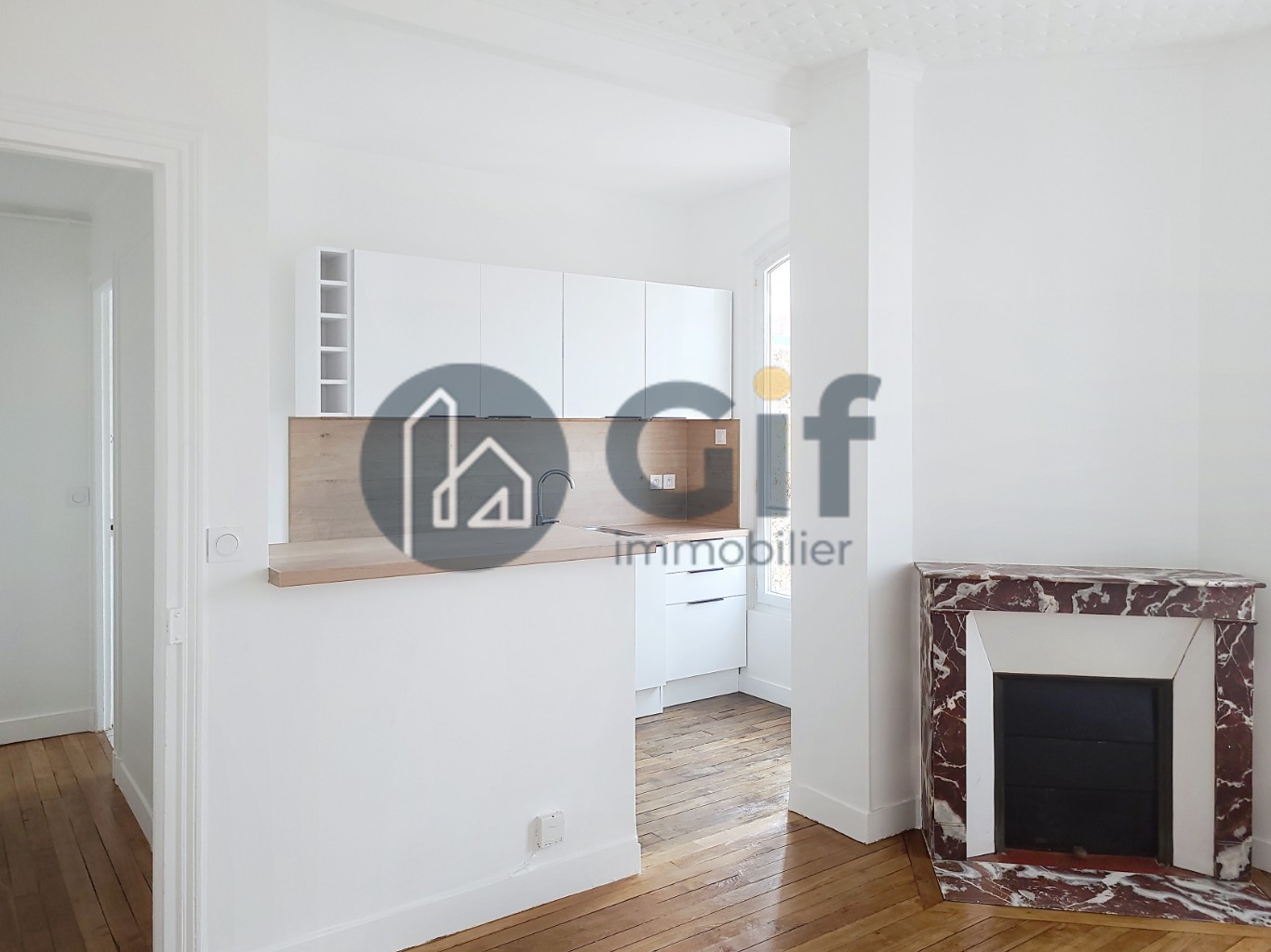 Appartement 1P rénové à Saint Maur