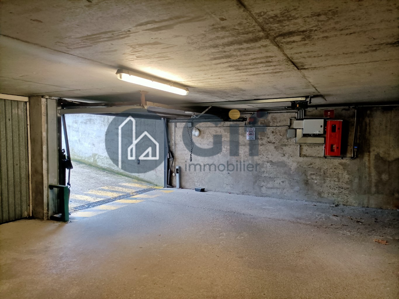 Box en sous-sol à louer à CRETEIL