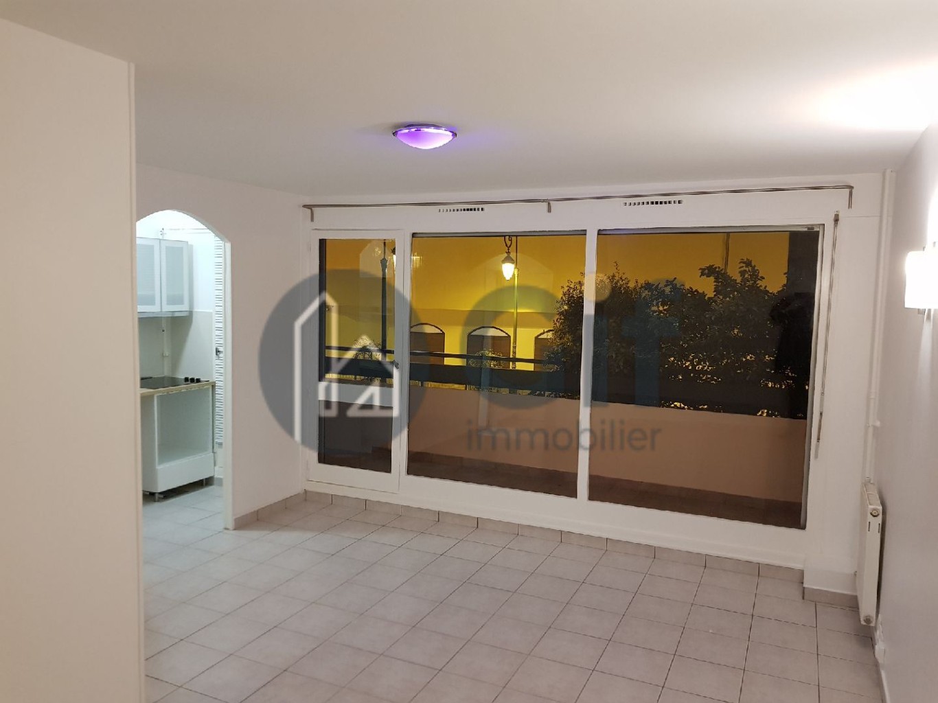 Studio à louer à PUTEAUX