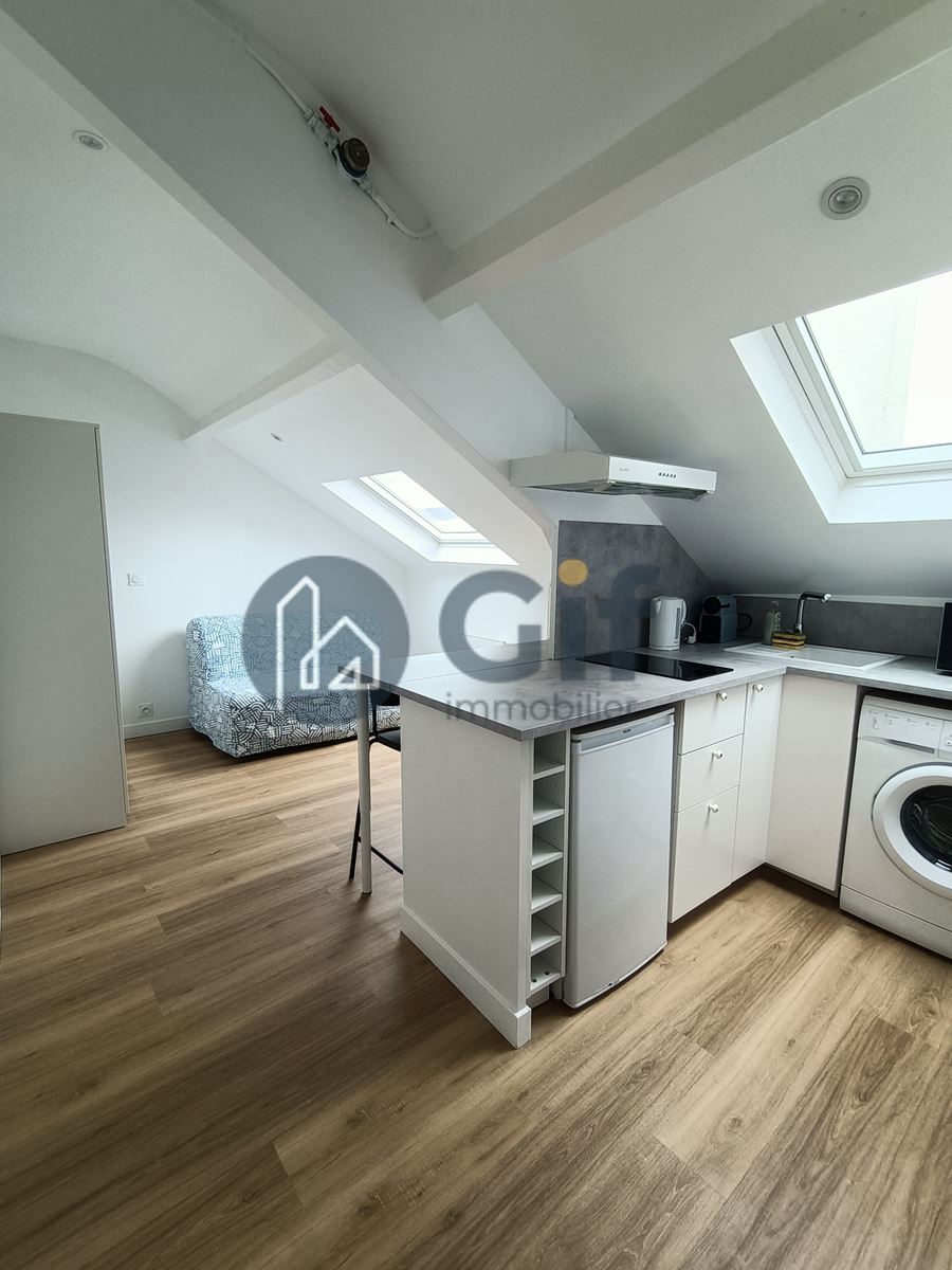 Studio meublé à ST MAUR