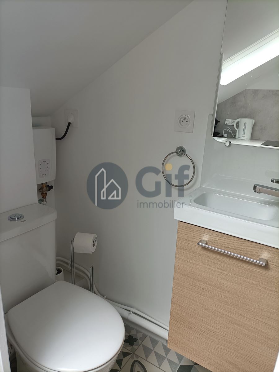 Studio meublé à ST MAUR