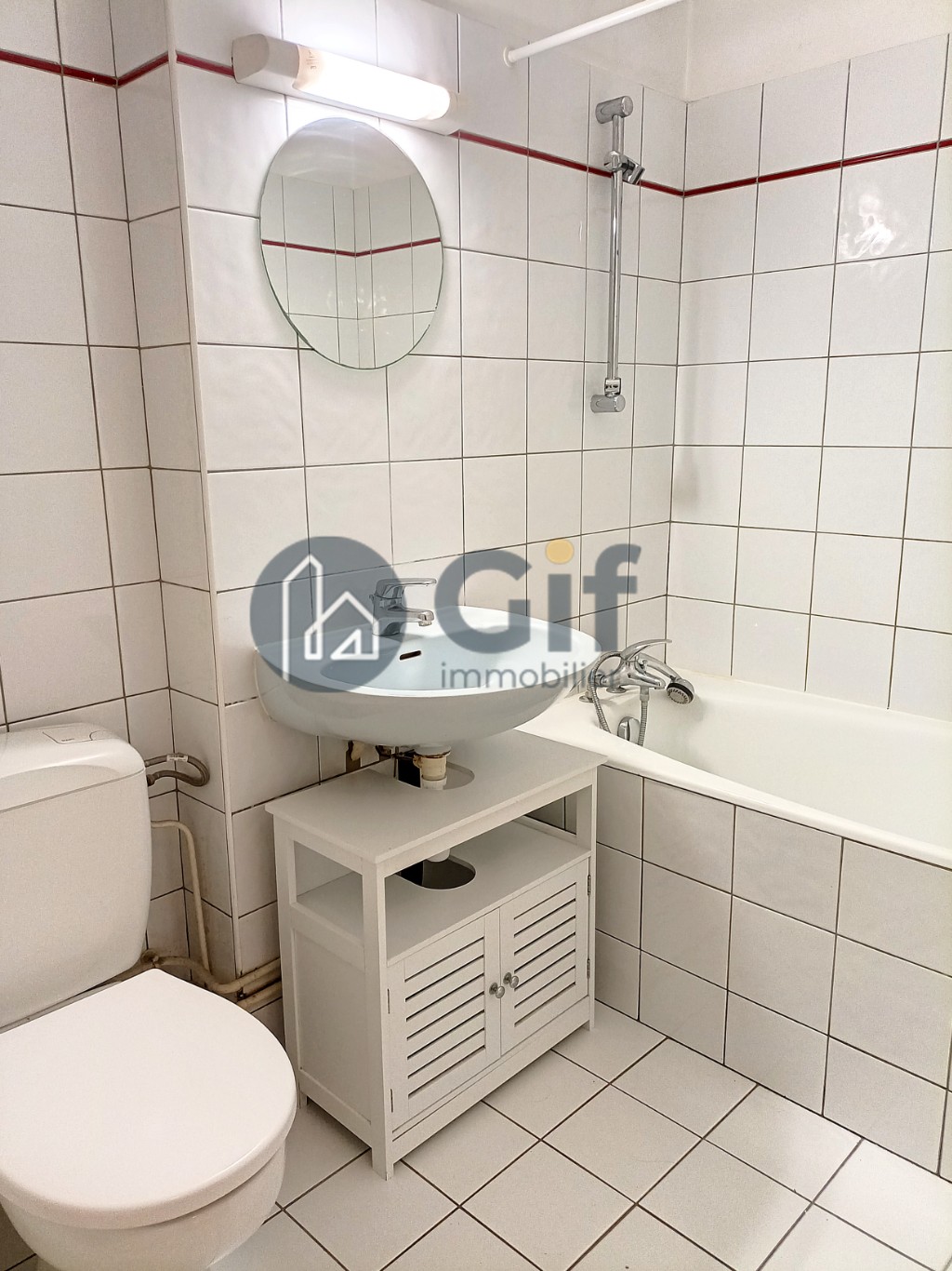 Studio 26m² Créteil avec parking et balcon