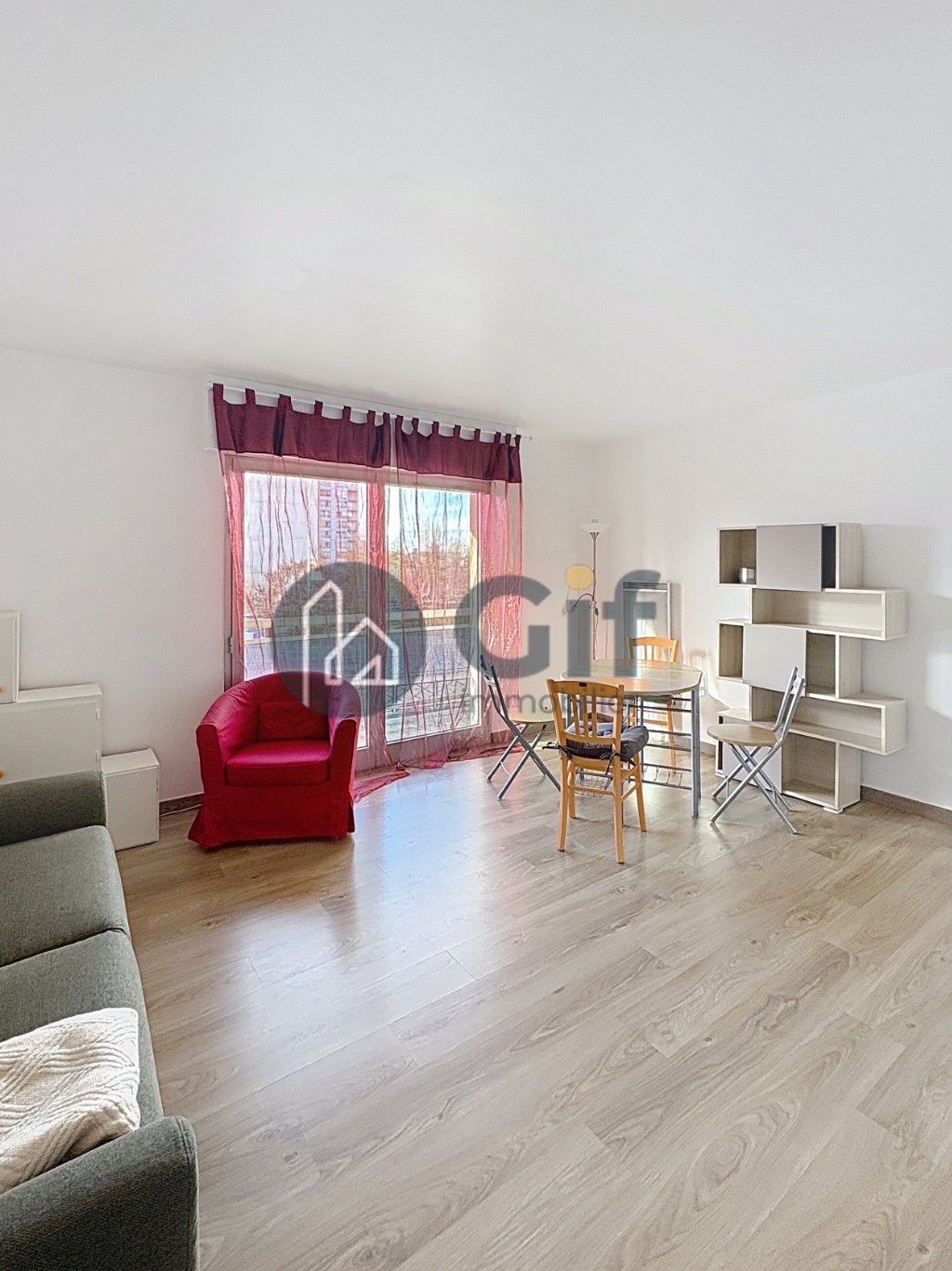 Appartement 1P meublé à Saint Maur